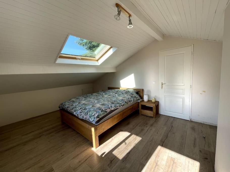Cosy Chalet Annecy Lake For A Family Севрие Экстерьер фото