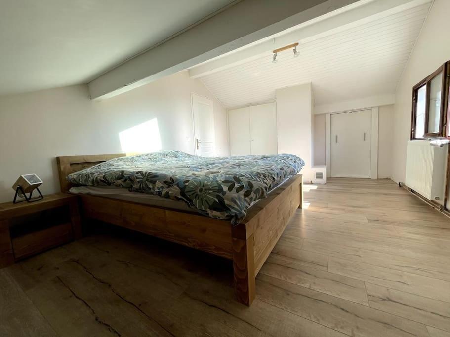 Cosy Chalet Annecy Lake For A Family Севрие Экстерьер фото