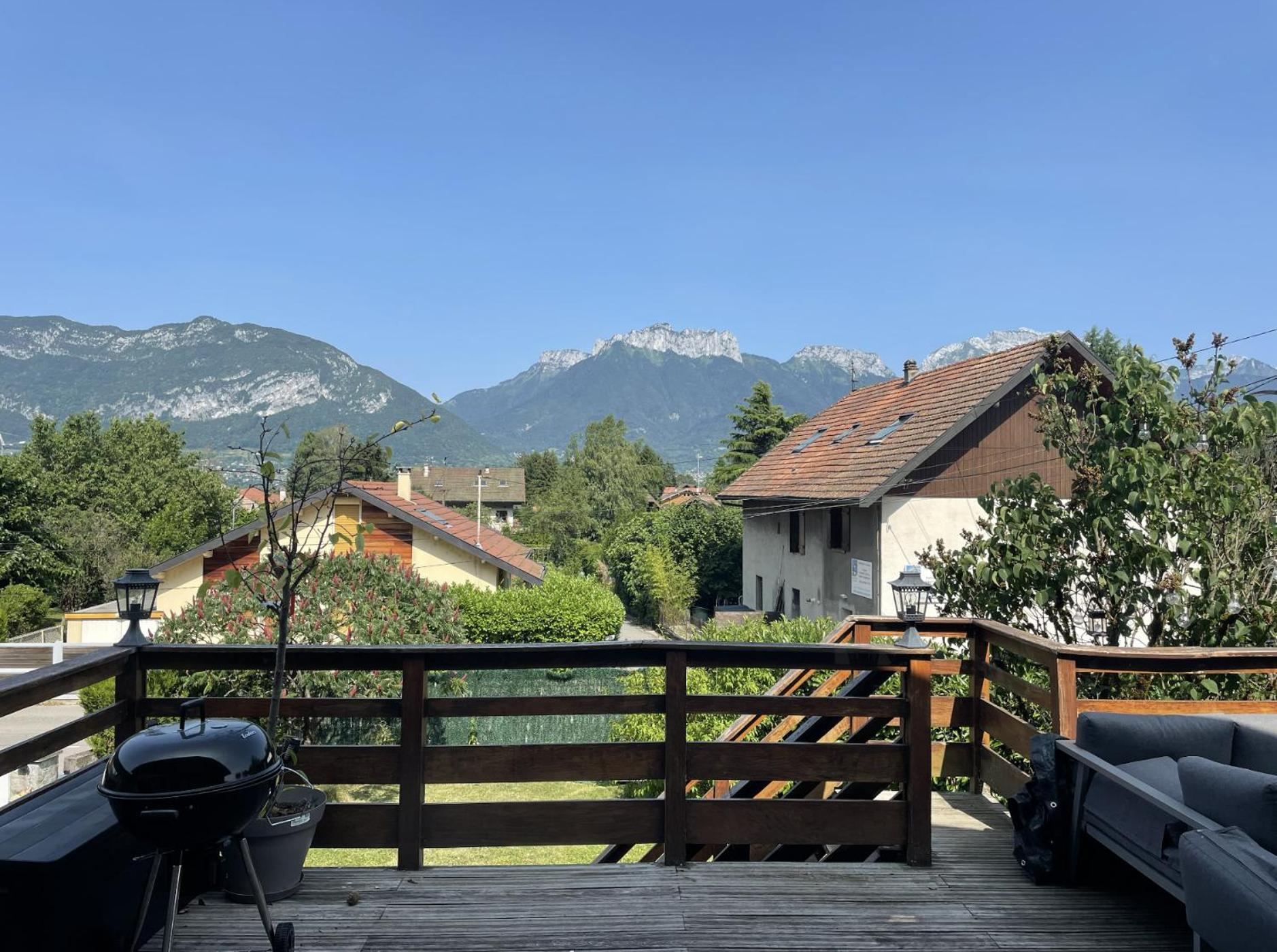 Cosy Chalet Annecy Lake For A Family Севрие Экстерьер фото