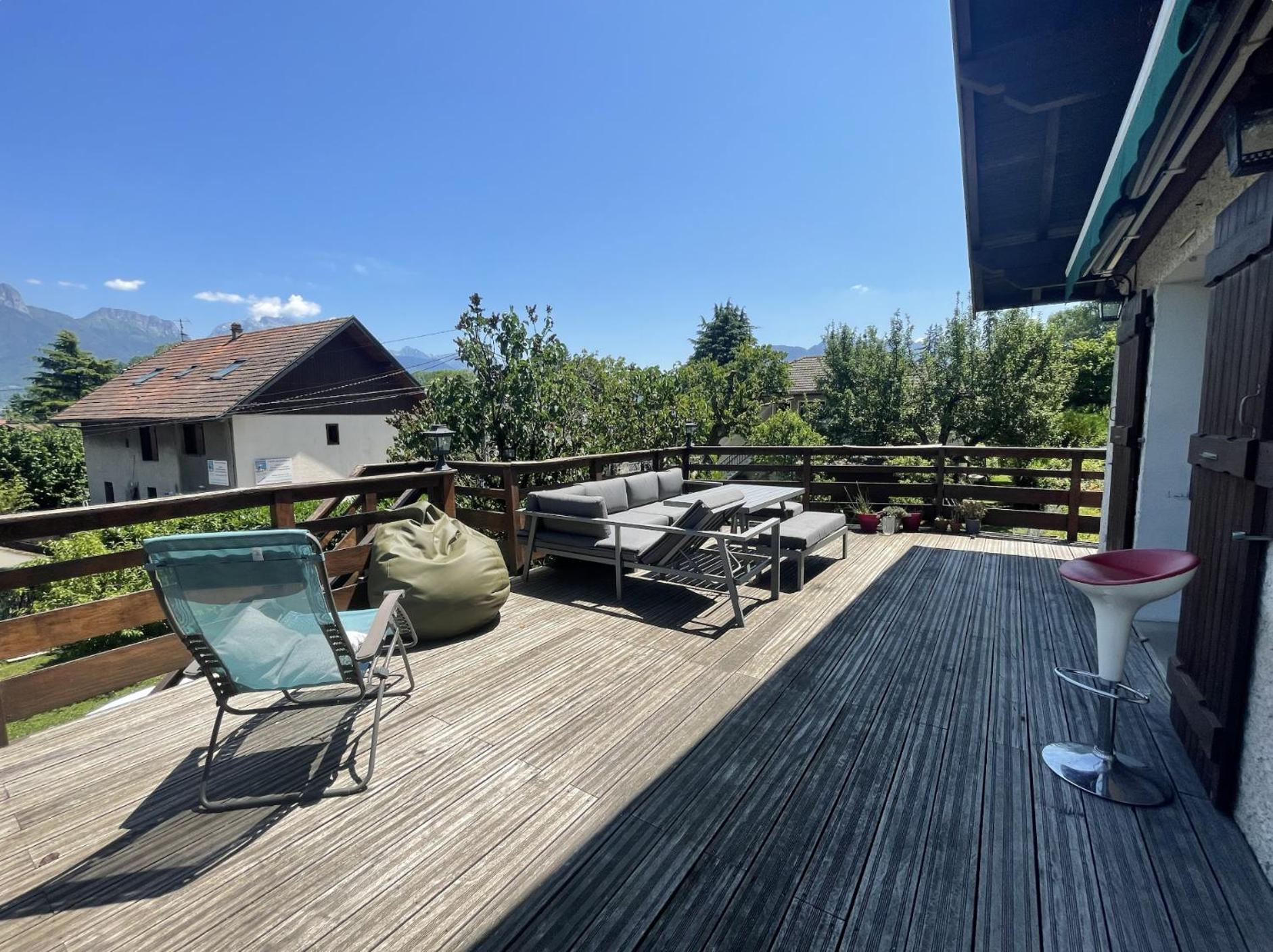 Cosy Chalet Annecy Lake For A Family Севрие Экстерьер фото