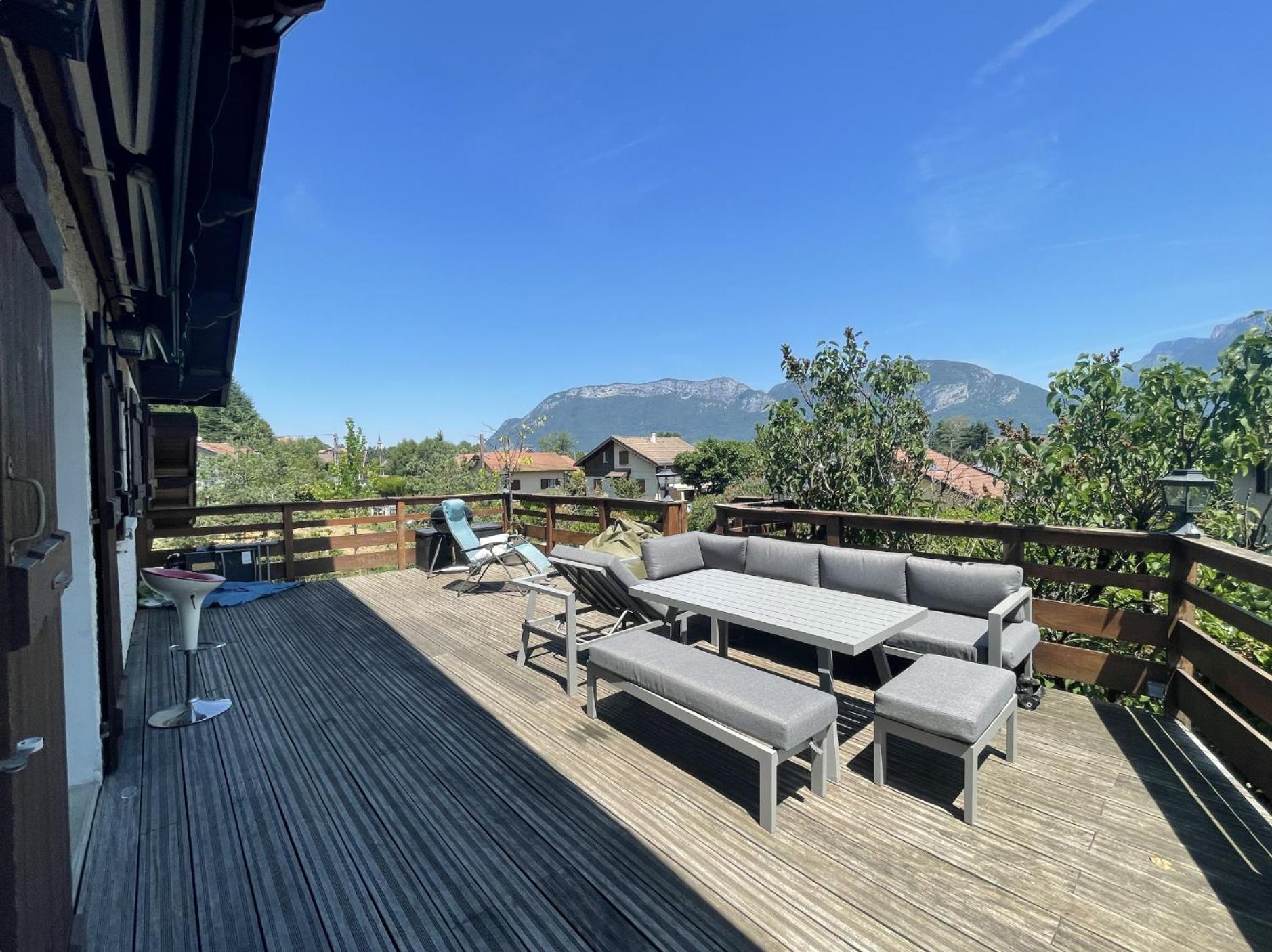 Cosy Chalet Annecy Lake For A Family Севрие Экстерьер фото